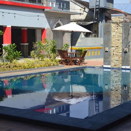 Hotel Asri Baru Purwokerto Exteriör bild