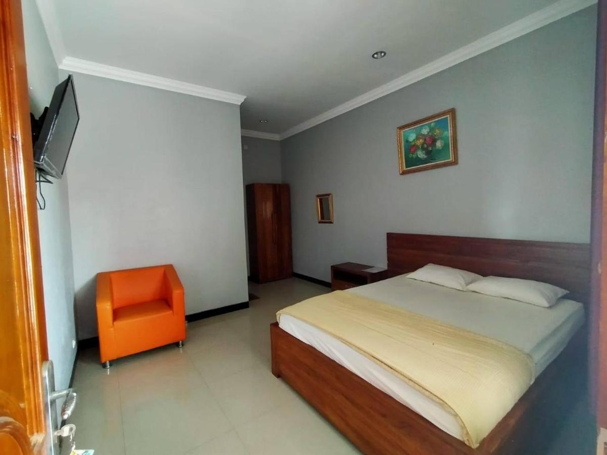 Hotel Asri Baru Purwokerto Exteriör bild
