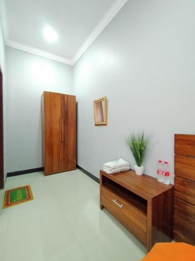 Hotel Asri Baru Purwokerto Exteriör bild
