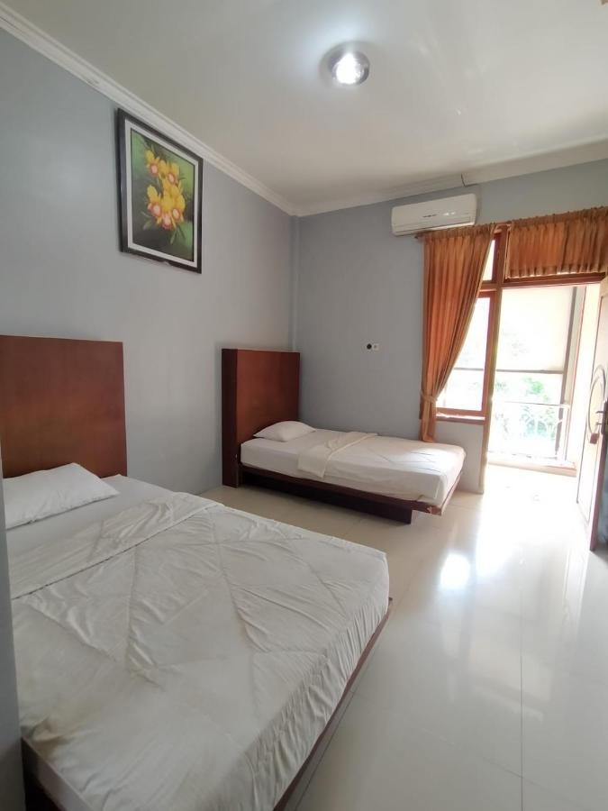 Hotel Asri Baru Purwokerto Exteriör bild