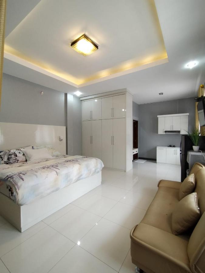 Hotel Asri Baru Purwokerto Exteriör bild
