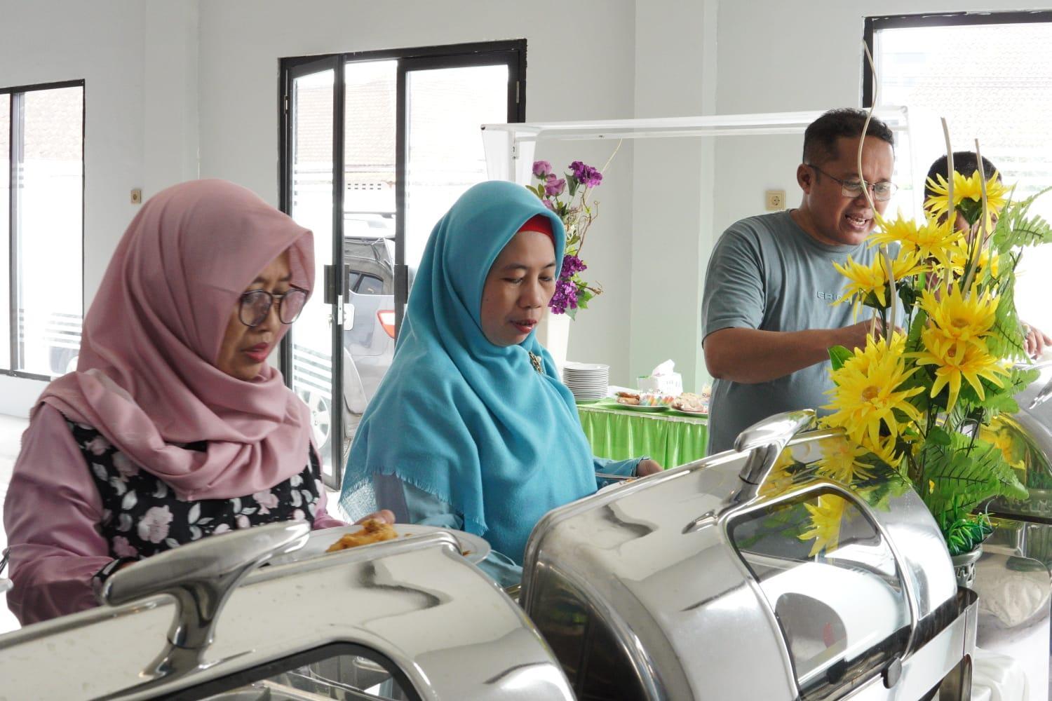 Hotel Asri Baru Purwokerto Exteriör bild