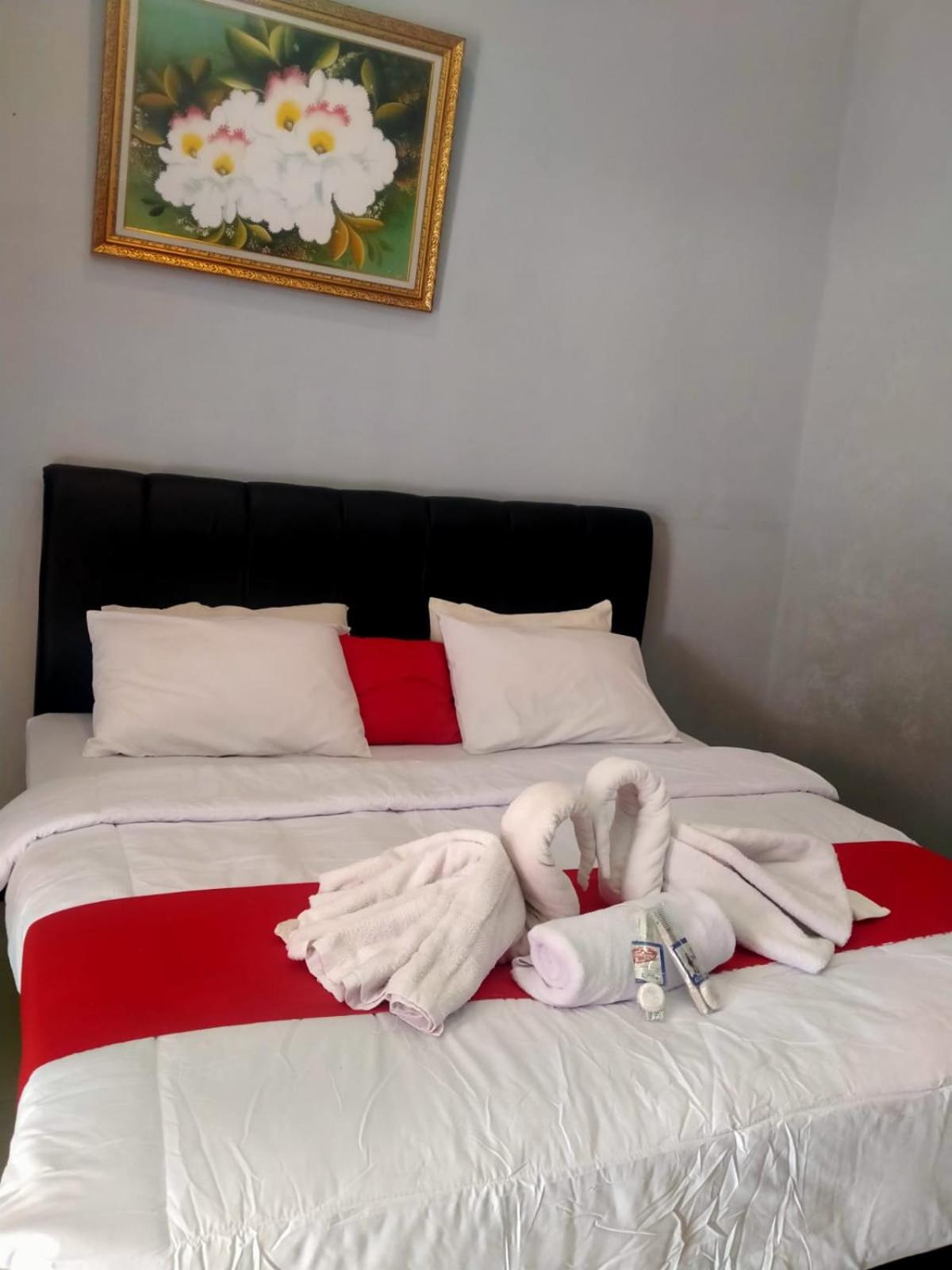 Hotel Asri Baru Purwokerto Exteriör bild